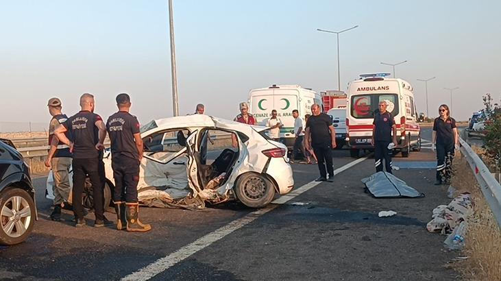 Otomobil ile minibus carpisti 2 kisi oldu 8 kisi yaralandi 7h1e7R6g